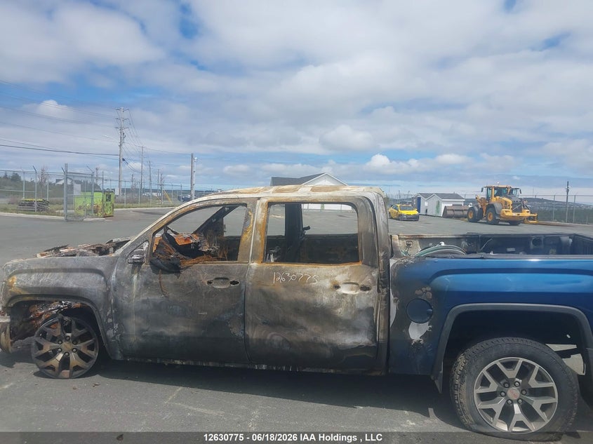 2015 GMC SIERRA PICKUP 5.3L V-8 DI, VVT, 355HP