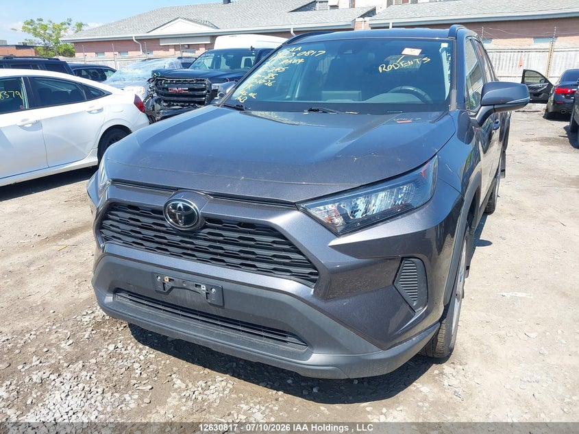 2021 Toyota RAV 4, Biohazard, IAAI, VIN 2T3B1RFV3MC245200 — photo 2