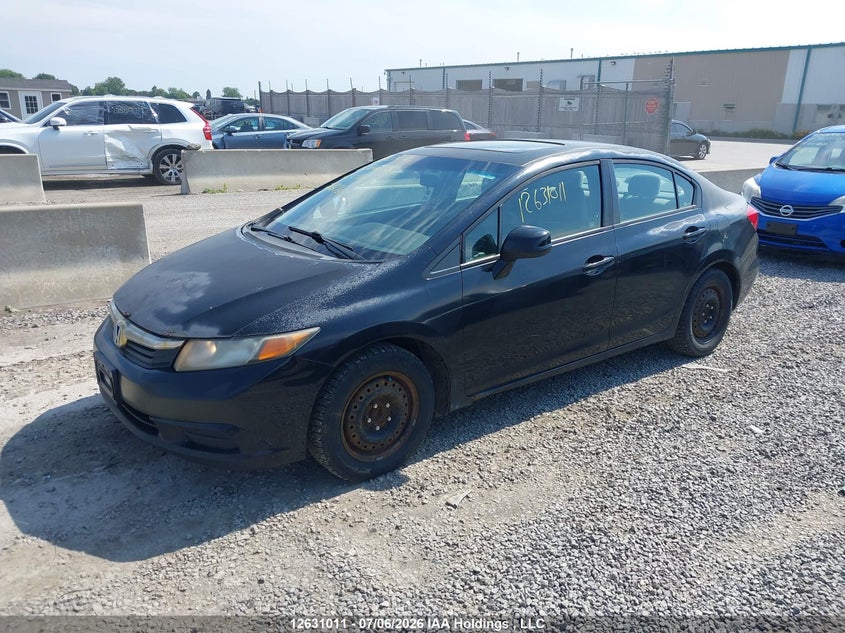 2012 Honda Civic, Front, IAAI, VIN 2HGFB2F50CH048358 — photo 2
