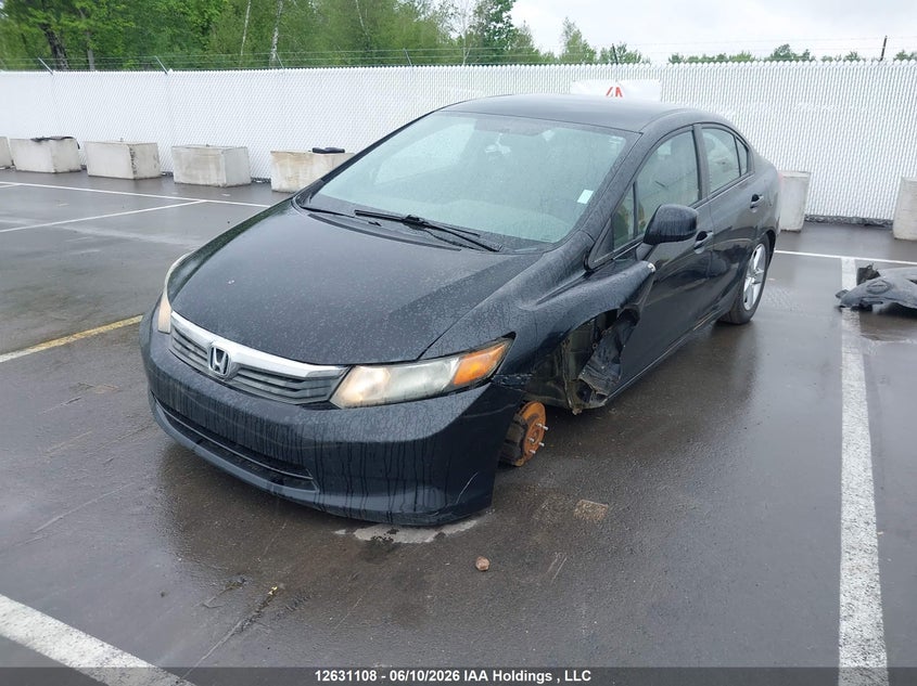 2012 Honda Civic, Front, IAAI, VIN 2HGFB2F42CH116621 — photo 2