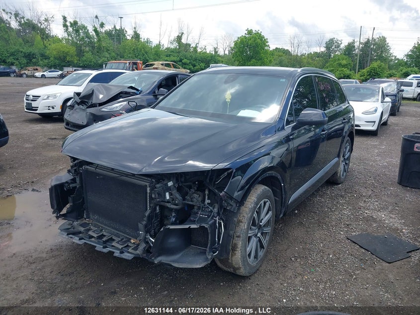 2017 Audi Q7, Удар спереди, IAAI, VIN WA1LAAF76HD029988 — фото 2