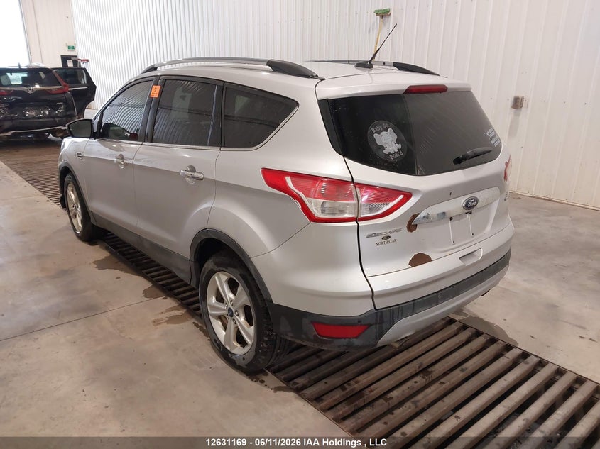 Vin: 1fmcu9gx0eue16375, lot: 3031375, ford escape se 20143