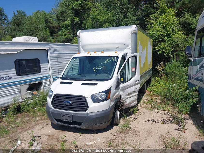 2018 Ford Transit, Left Side, IAAI, VIN 1FDRS9ZV5JKA66324 — photo 2