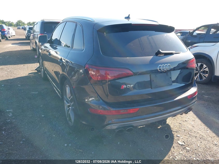 Vin: wa1lgcfp1ea115104, lot: 3032284, audi q5 premium plus 20143