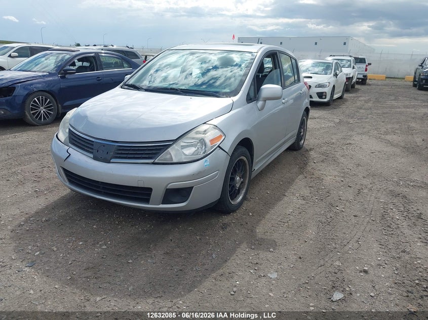 2008 Nissan Versa, Front, IAAI, VIN 3N1BC13E68L363238 — photo 2