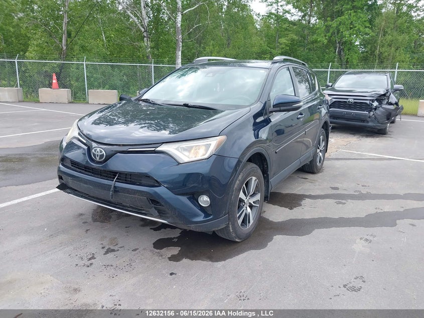 2017 Toyota RAV 4, Rear, IAAI, VIN 2T3RFREV3HW564618 — photo 2