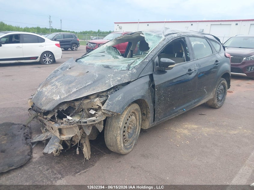 2012 Ford Focus, Rollover, IAAI, VIN 1FAHP3K23CL170957 — photo 2