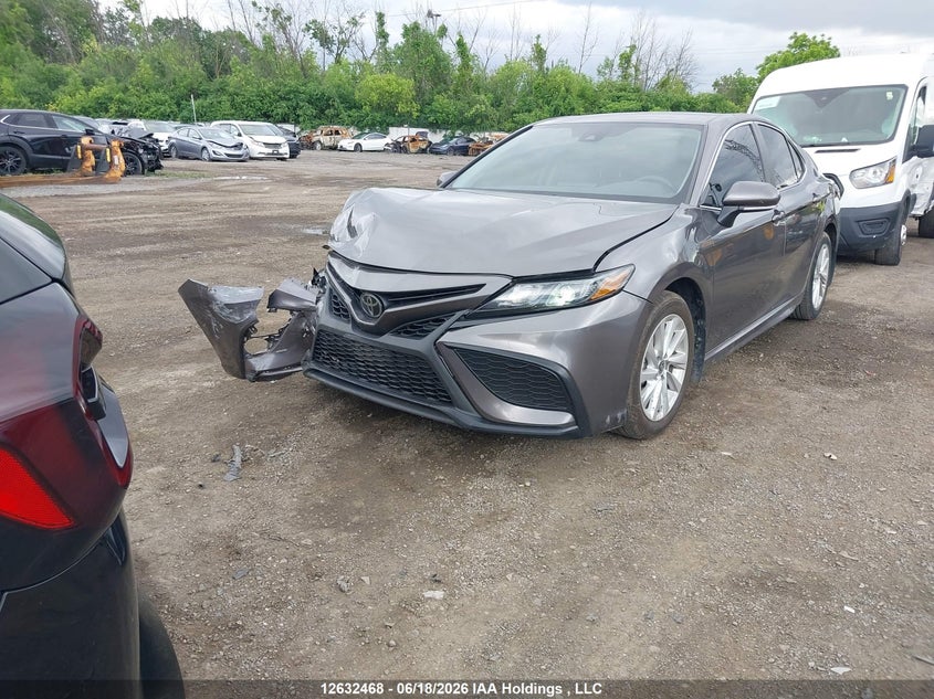 Vin: 4t1g11ak9pu773971, lot: 3032770, toyota camry se 20232