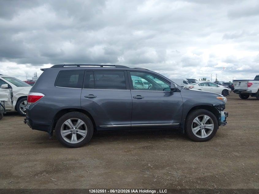 2013 TOYOTA HIGHLANDER SPORT UTILITY VEHICLE 3.5L V-6 DOHC, VVT, 270HP