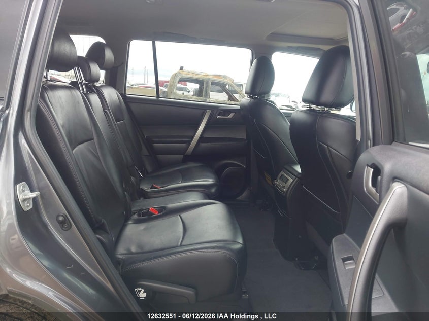 2013 TOYOTA HIGHLANDER SPORT UTILITY VEHICLE 3.5L V-6 DOHC, VVT, 270HP