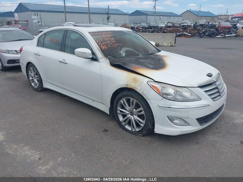 KMHGC4DD3DU237909 HYUNDAI GENESIS Photo 1