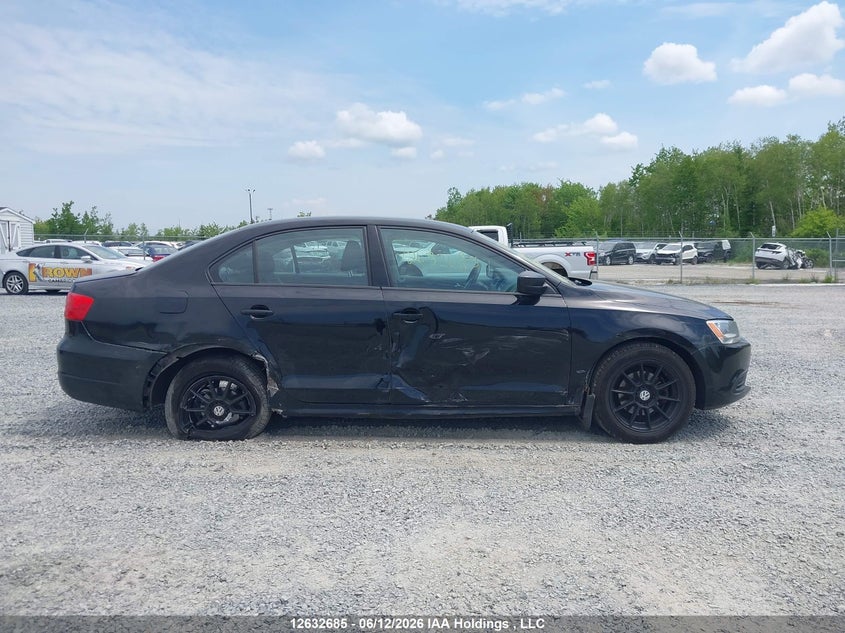 2013 Volkswagen Jetta 2.0L Trendline/2.0L Trendline+ VIN: 3VW1K7AJ2DM446990 Lot: 12632685