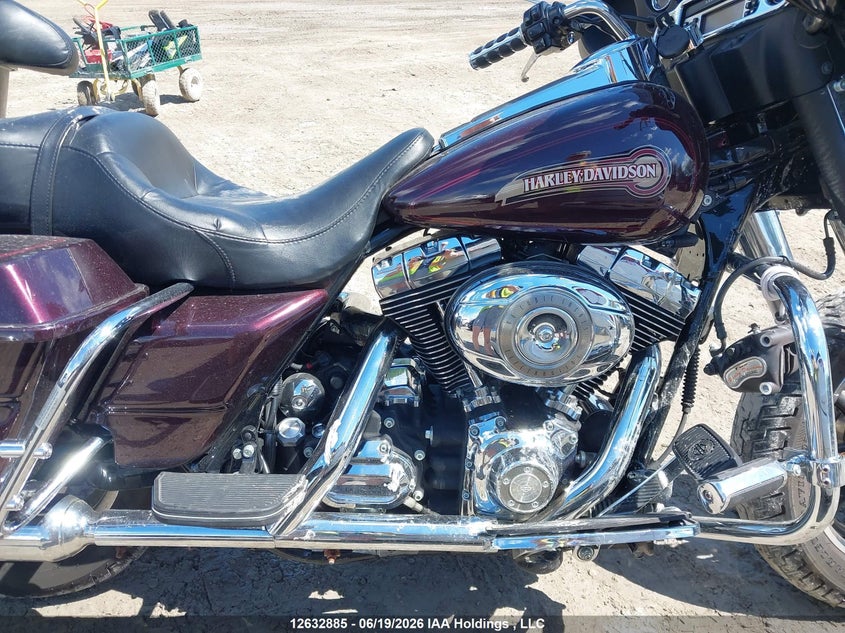 2007 Harley-Davidson Flht Classic VIN: 5HD1FF4117Y702033 Lot: 12632885