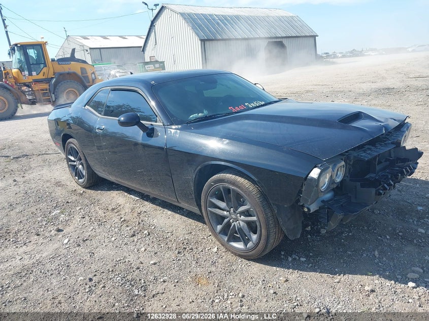 Vin: 2c3cdzkg1nh156636, lot: 3033270, dodge challenger gt awd 2022 img_1