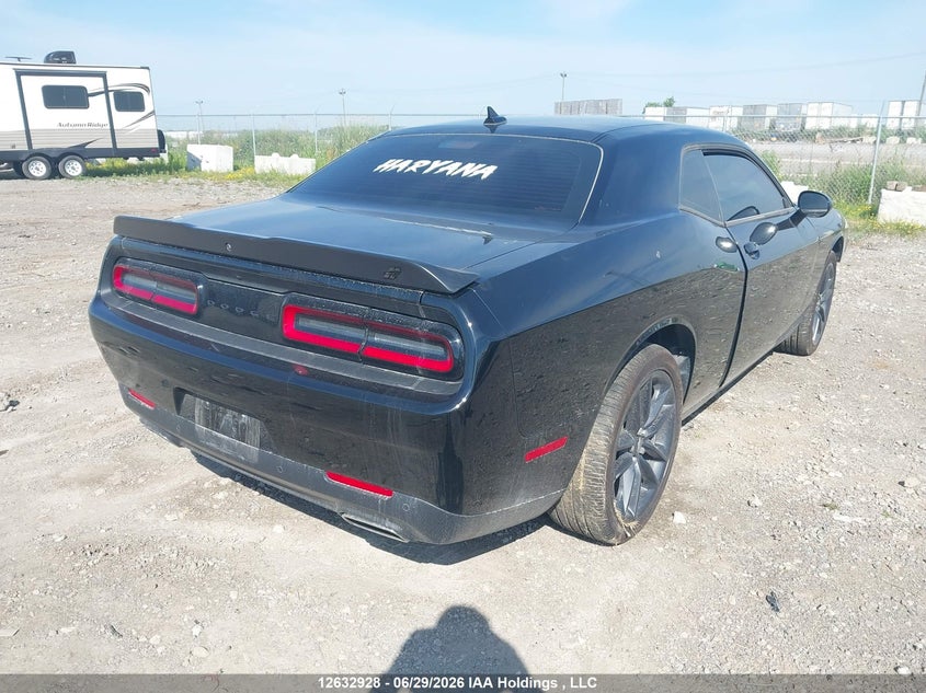 Vin: 2c3cdzkg1nh156636, lot: 3033270, dodge challenger gt awd 20224