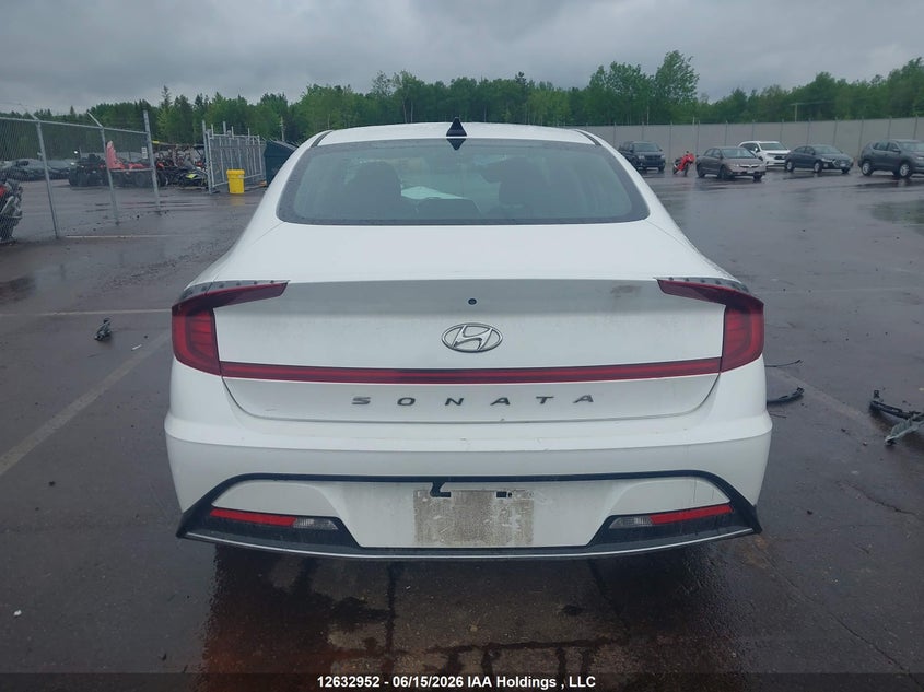 2022 Hyundai Sonata Preferred VIN: KMHL24JA2NA220131 Lot: 12632952
