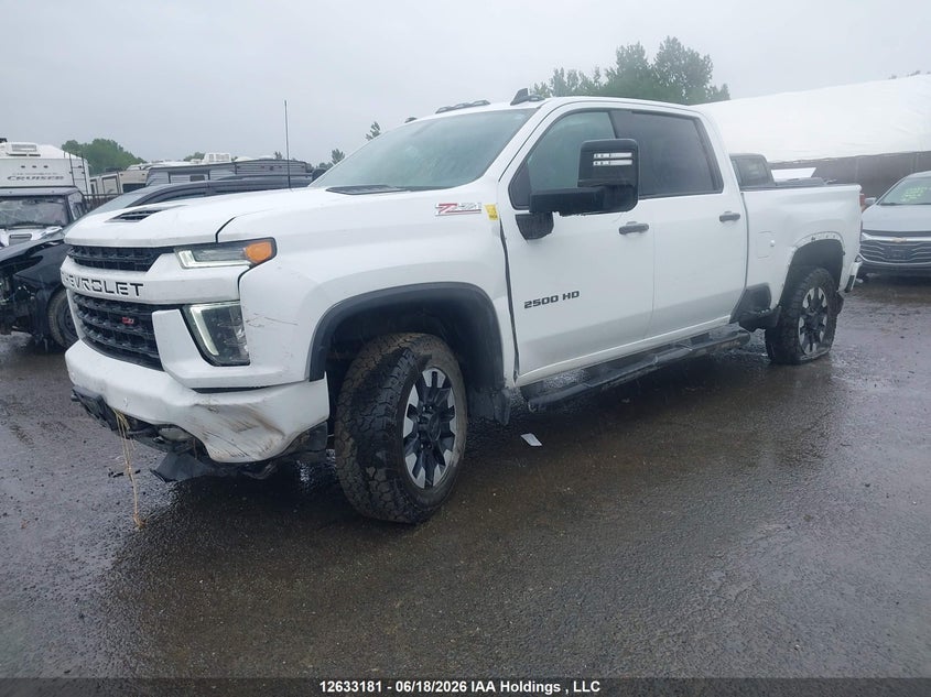 2022 Chevrolet Silverado, Front, IAAI, VIN 1GC4YNE73NF156048 — photo 2