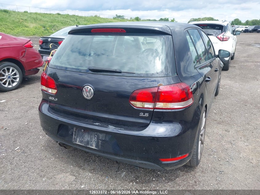 2010 Volkswagen Golf VIN: WVWCA7AJ4AW114124 Lot: 12633372