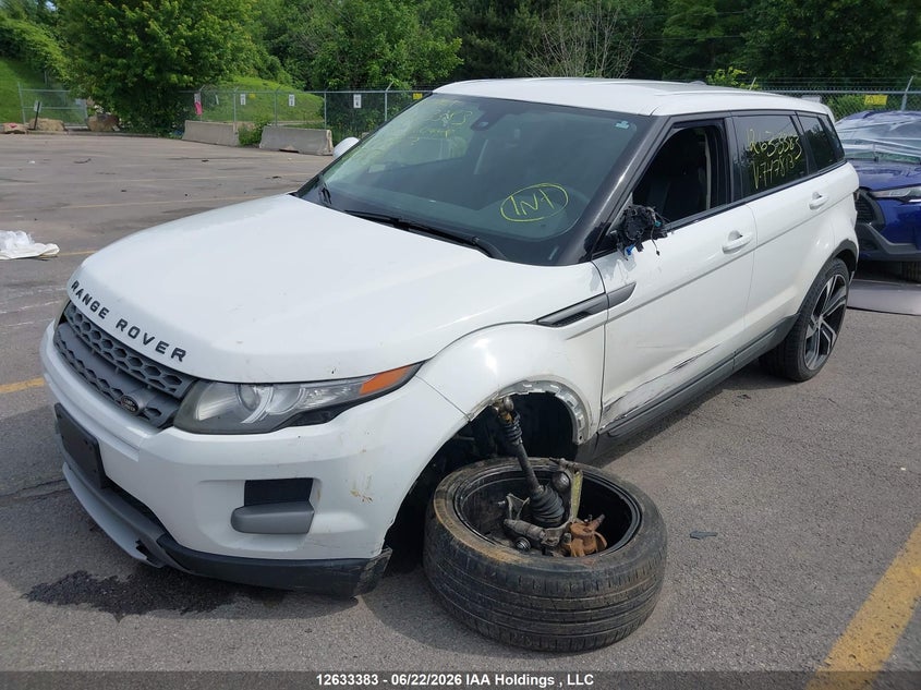 Vin: salvn2bg8dh747813, lot: 3033752, land rover range rover evoque pure 20132