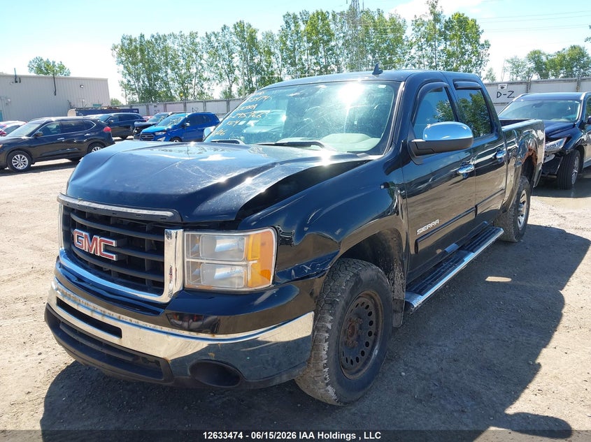 2011 GMC Sierra, Front, IAAI, VIN 3GTP1UEAXBG295966 — photo 2