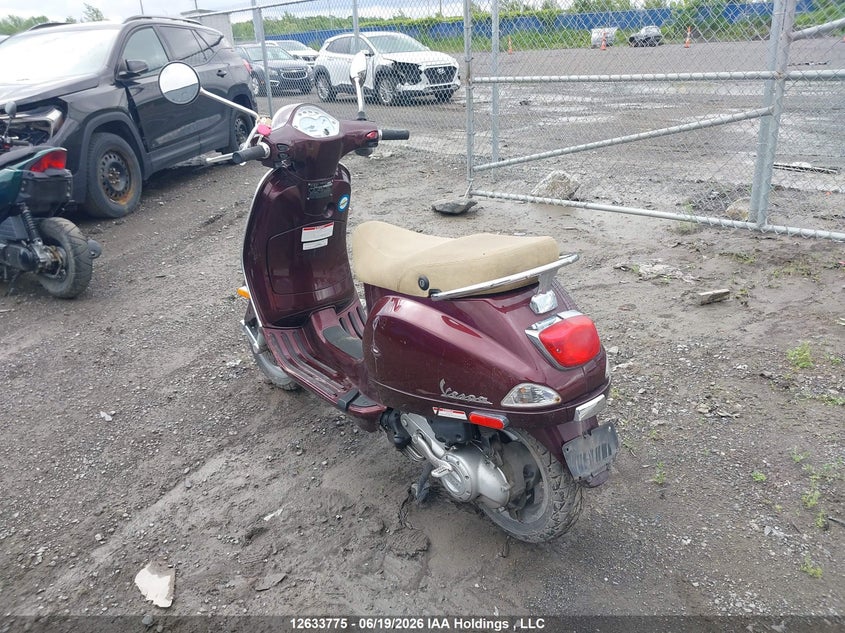 2012 VESPA LX BIKE 1