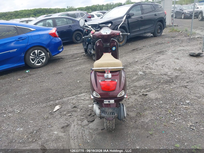 2012 VESPA LX BIKE 1