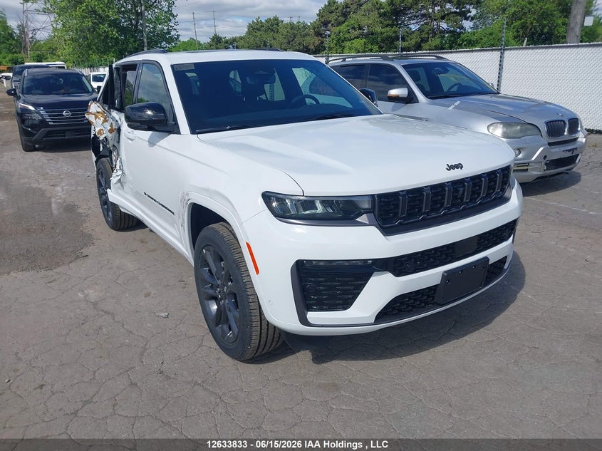 2026 Jeep Grand Cherokee Laredo
