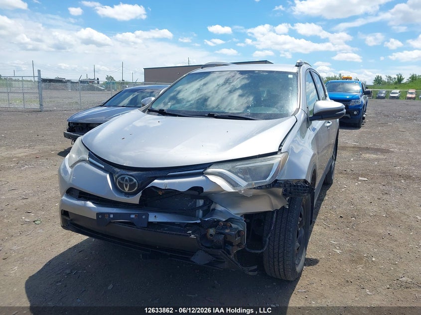Vin: 2t3zfrev3hw379579, lot: 3034254, toyota rav4 le 20172