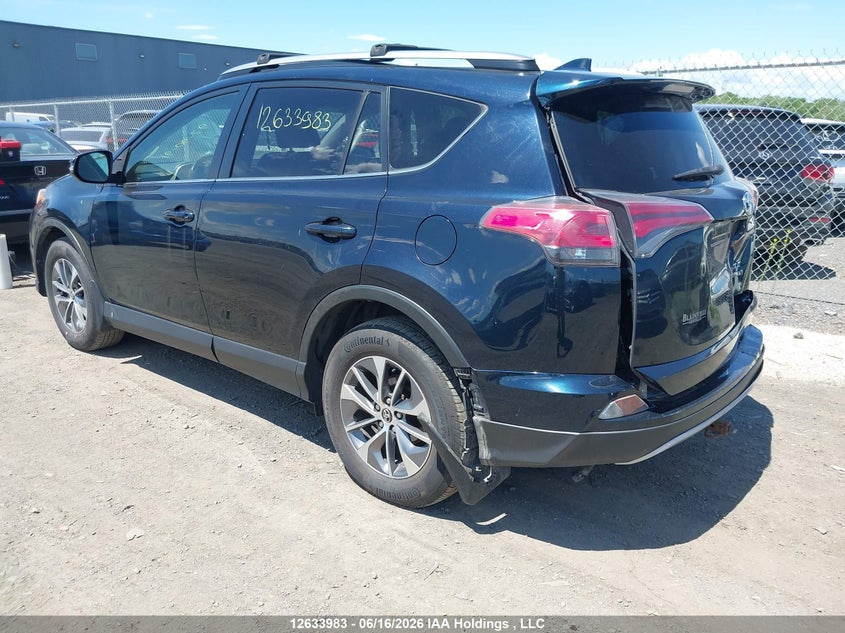 Vin: jtmrjrev4hd072840, lot: 3034382, toyota rav4 20173