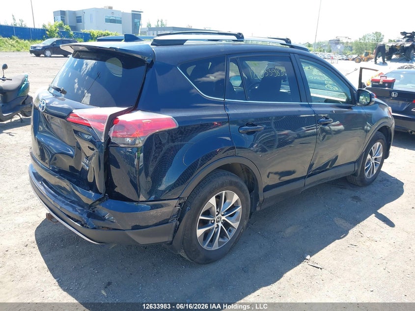 Vin: jtmrjrev4hd072840, lot: 3034382, toyota rav4 20174