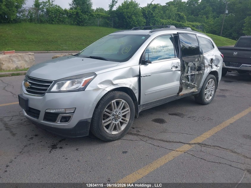 2015 Chevrolet Traverse, Left Side, IAAI, VIN 1GNKVGKD4FJ297349 — photo 2