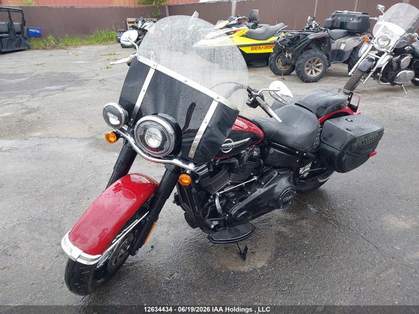 2020 HARLEY-DAVIDSON SOFTAIL MOTO 2