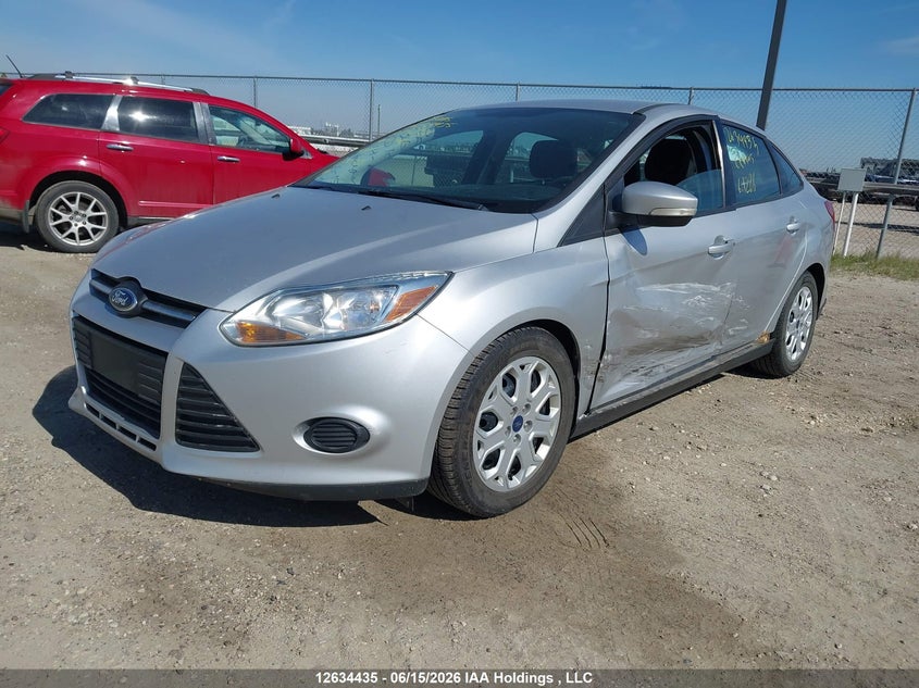 2014 Ford Focus, Left Side, IAAI, VIN 1FADP3F26EL100283 — photo 2