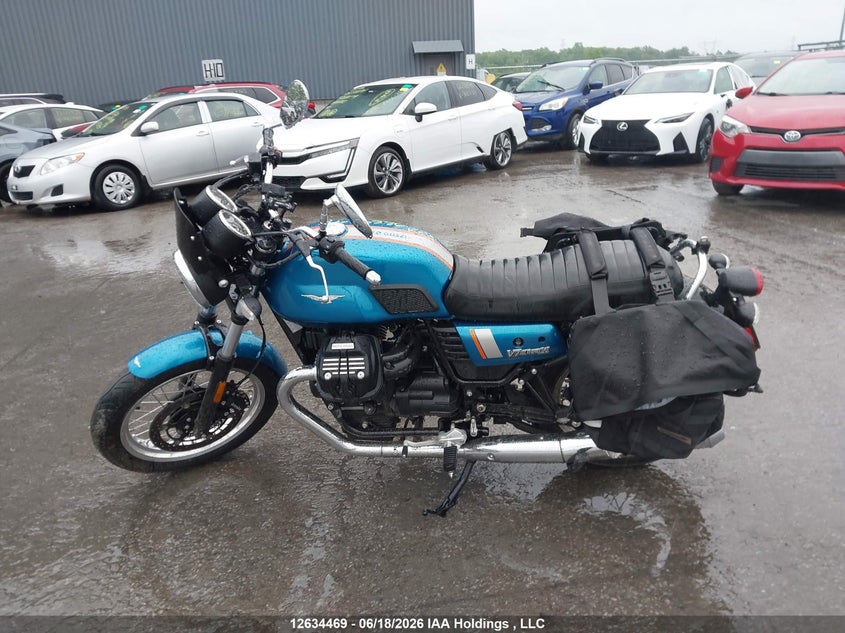 2017 Moto Guzzi V7 Iii Special VIN: ZGULDUA09HM000071 Lot: 12634469