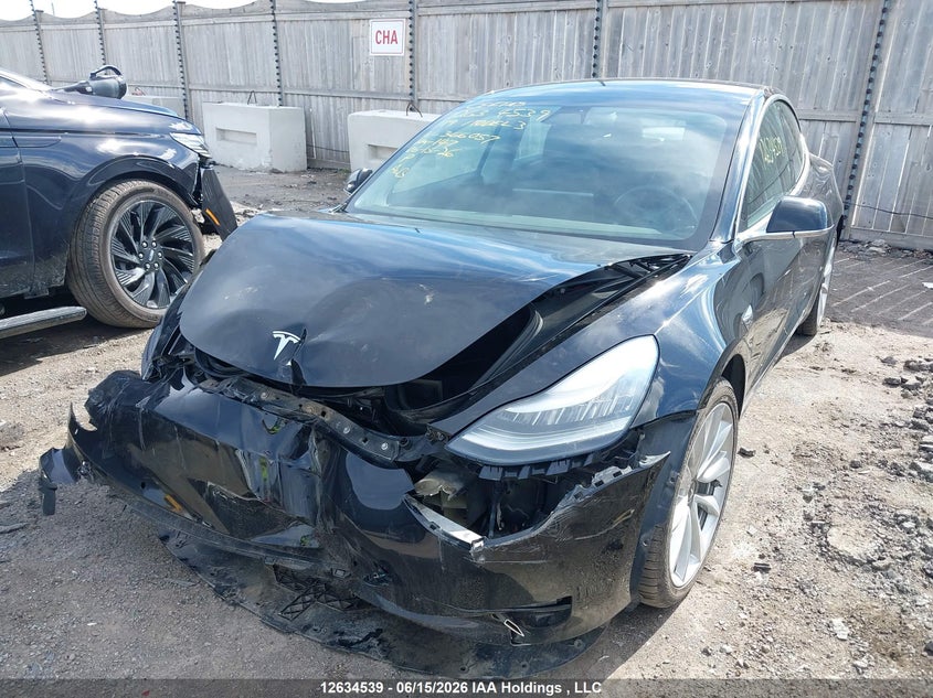 2019 Tesla Model 3, Right Front, IAAI, VIN 5YJ3E1EB0KF366057 — photo 2