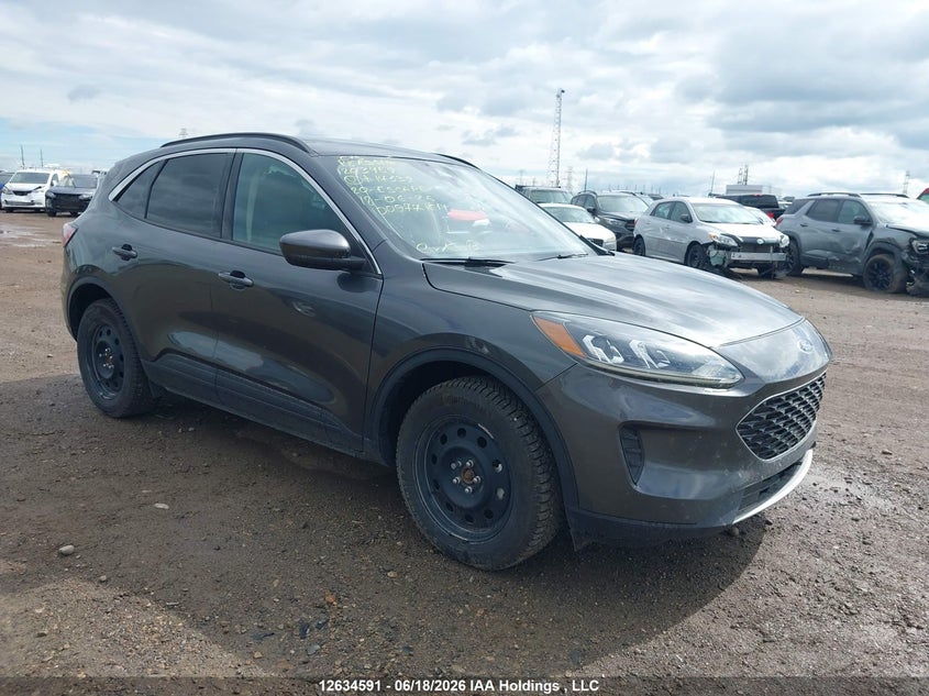 Vin: 1fmcu9g68lua17539, lot: 3035041, ford escape se 2020 img_1