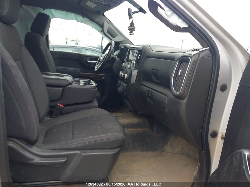 2022 GMC SIERRA 2500HD SLE PICKUP 6.6L V-8 DI, VVT, 401HP