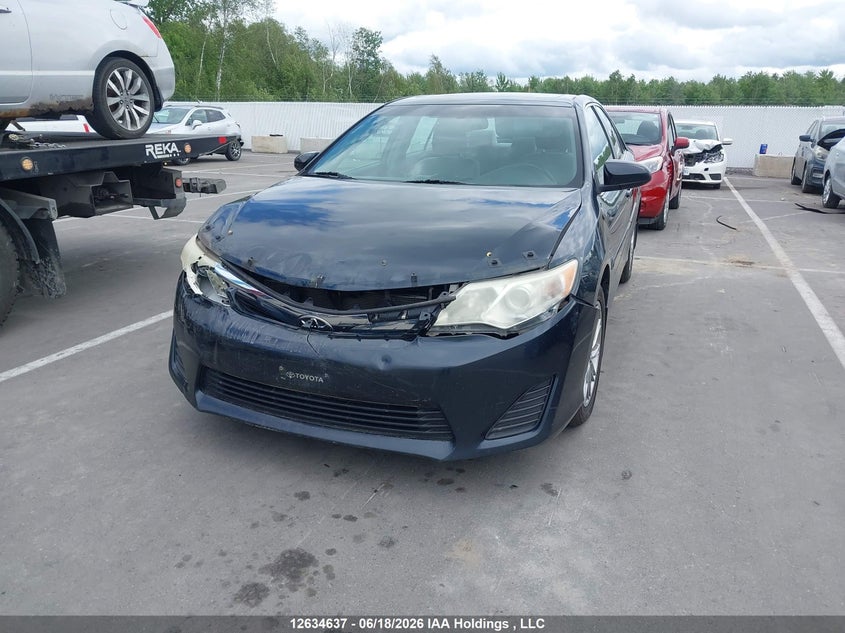 2013 Toyota Camry, Front, IAAI, VIN 4T1BF1FK9DU647514 — photo 2