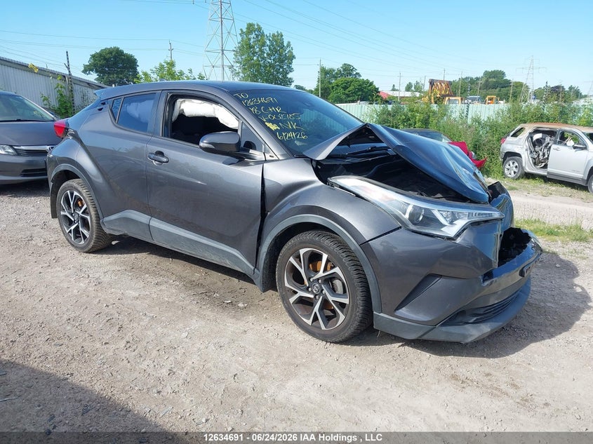 Vin: nmtkhmbx4jr002785, lot: 3035155, toyota c-hr xle 2018 img_1