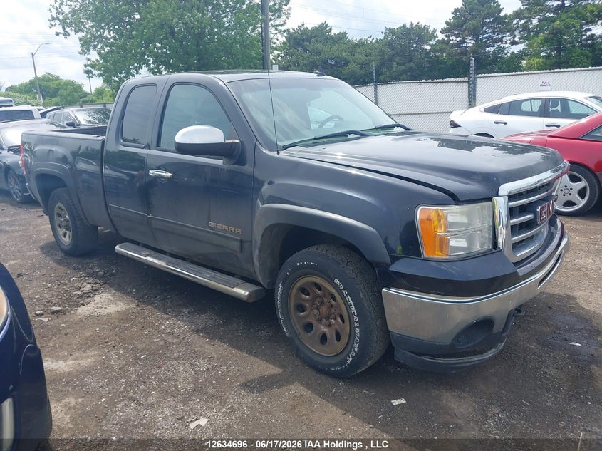 2013 GMC SIERRA PICKUP 4.8L V-8 VVT, 302HP