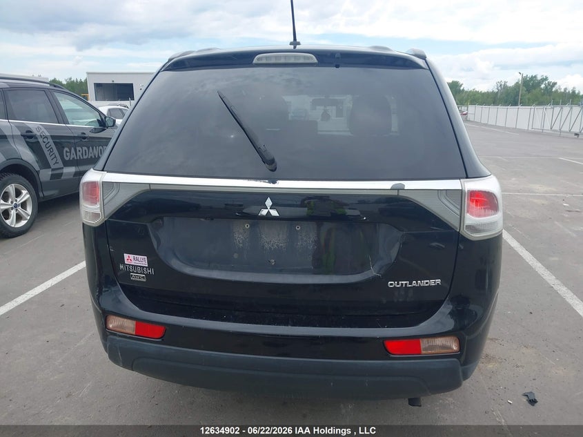 2014 Mitsubishi Outlander Es VIN: JA4AZ2A35EZ603621 Lot: 12634902