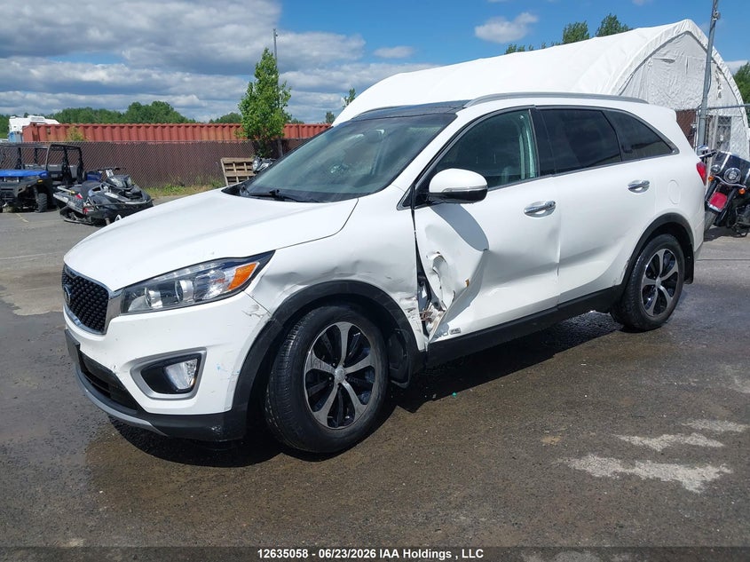 2018 Kia Sorento, Left Side, IAAI, VIN 5XYPHDA52JG350461 — photo 2