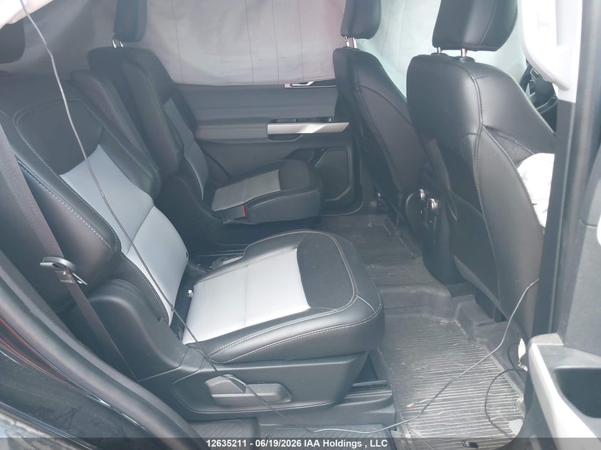 2022 Ford Explorer Xlt VIN: 1FMSK8DH5NGA03178 Lot: 12635211