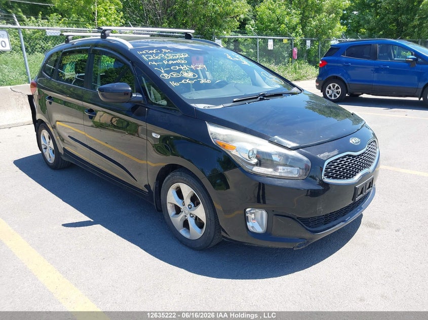 2014 KIA RONDO