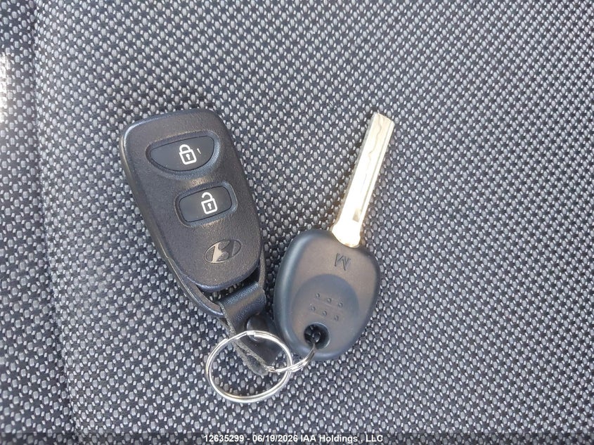 2012 HYUNDAI ACCENT HATCHBACK 1.6L I-4 DI, DOHC, VVT, 138HP