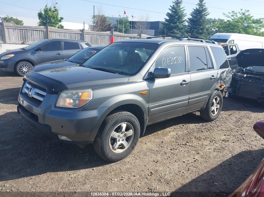 2007 Honda Pilot, Rear, IAAI, VIN 2HKYF185X7H001693 — photo 2