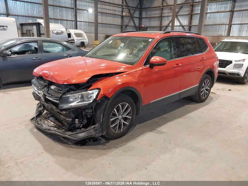 2018 Volkswagen Tiguan, Удар спереду, IAAI, VIN 3VV2B7AX3JM110970 — фото 2