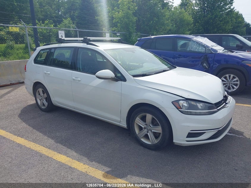 3VW217AU1JM753449 VOLKSWAGEN GOLF SPORTWAGEN Photo 1