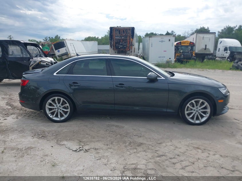 2017 Audi A4 Progressiv VIN: WAUBNAF47HN004455 Lot: 12635782