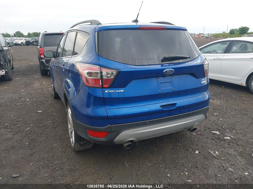 Vin: 1fmcu0gd6huc56606, lot: 3036323, ford escape se 20173